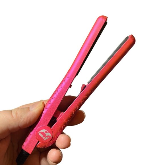 Ignite Pro 0.5" Ceramic Hair Straightener Ionic Far Infrared Silk Glide Plates - Picture 2 of 5